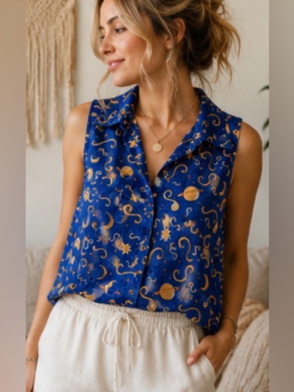 Vintage Barbizon Celestial Moon Stars Planets Pajama Lounge Top